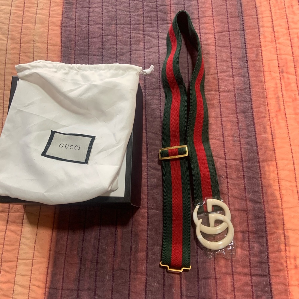 New authentic Gucci belt